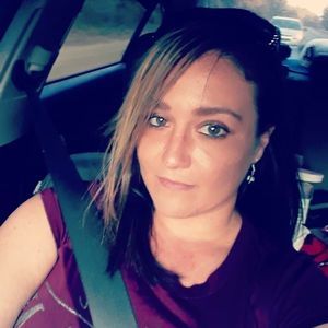 Meet your Posher, Lacey